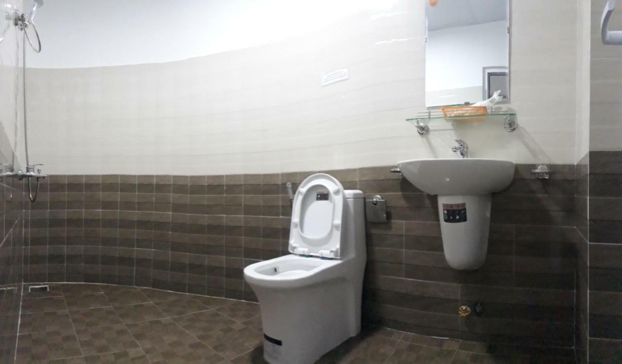 Duy Hotel Đà Lạt Extérieur photo